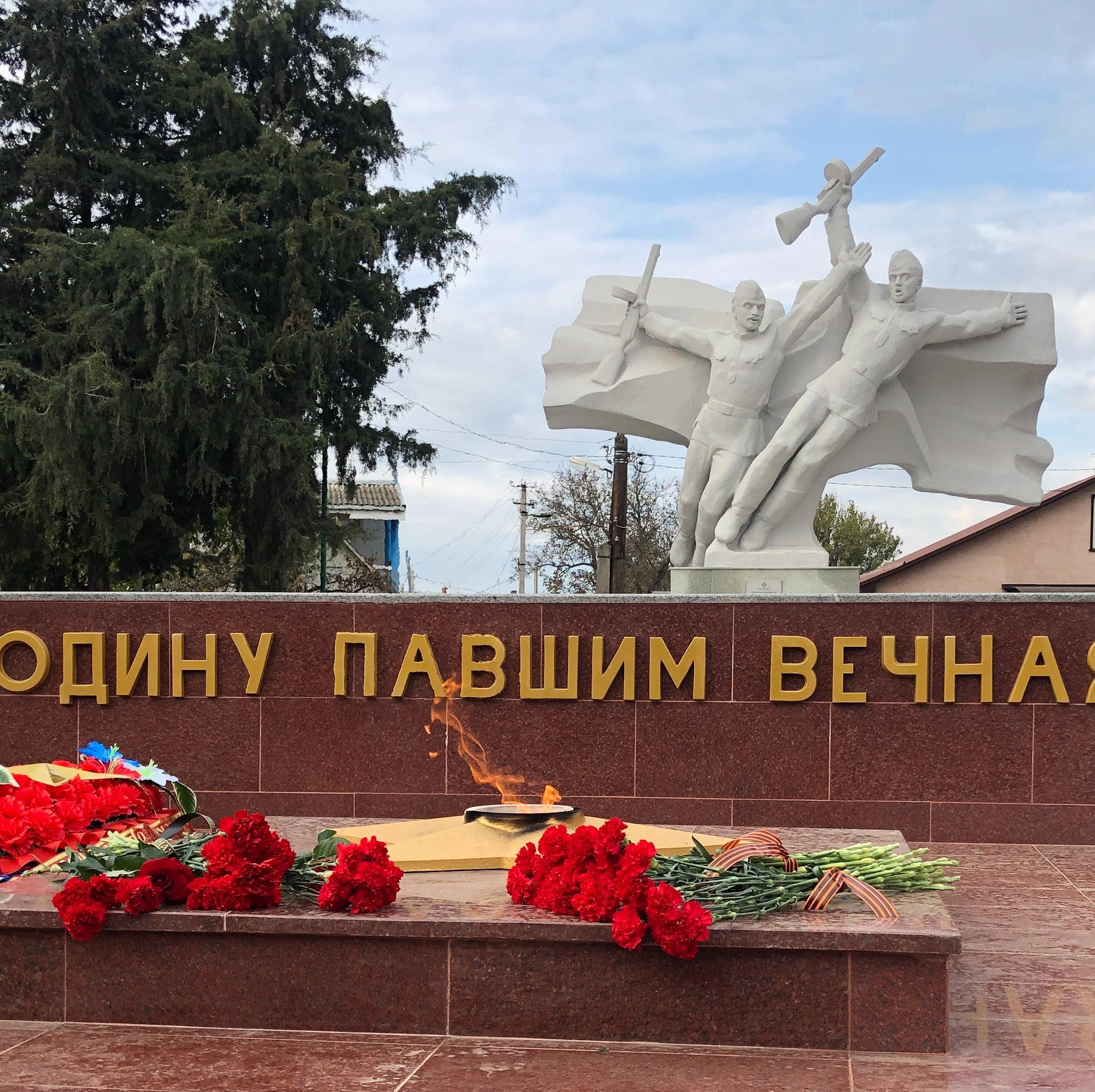 «Прогресс Агро»: памятники Великой Отечественной войны – это наша ответственность 